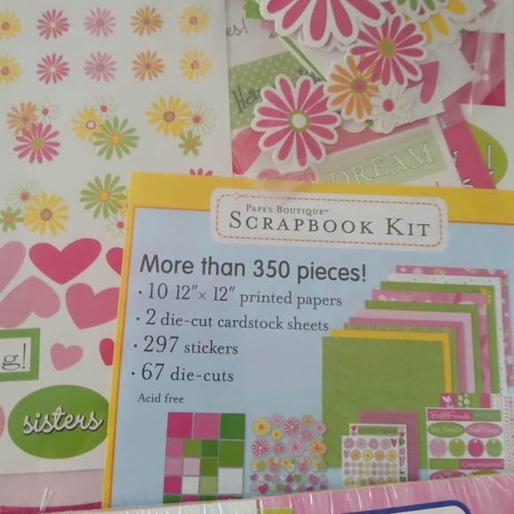 New Seasons Paper Boutique Scrapbook Kits Lot of 2 - Picture 3 of 6